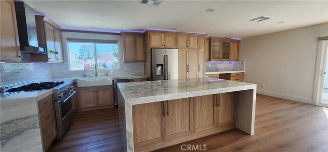 Building Photo - 15608 Cristalino St