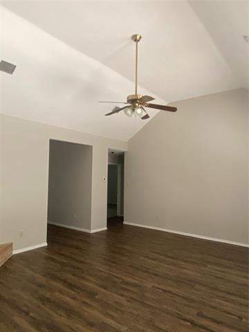Building Photo - 825 Springfield Dr