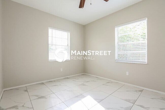 Building Photo - 3 Bedroom Pet-Friendly Home in VENICE, FL with Main Street Renewal