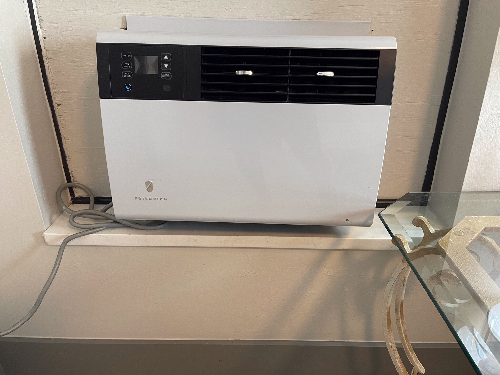 Building Photo - 2116 NE 8th Pl