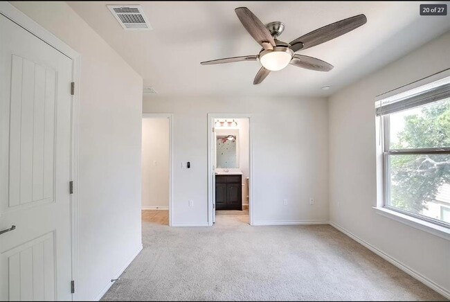 Building Photo - 14215 McCoy Lp