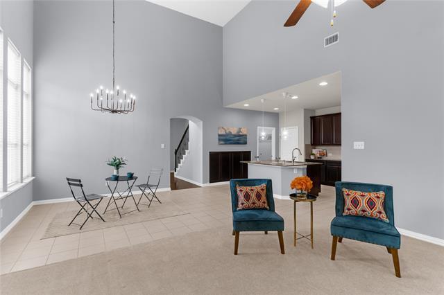 Building Photo - 701 Spring Falls Dr