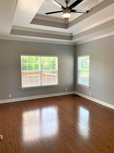Building Photo - 320 Foundry Cir