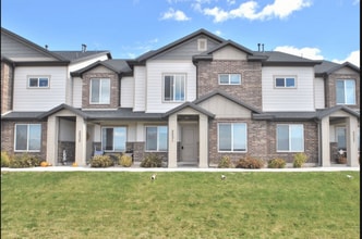 Building Photo - 2031 N 350 E