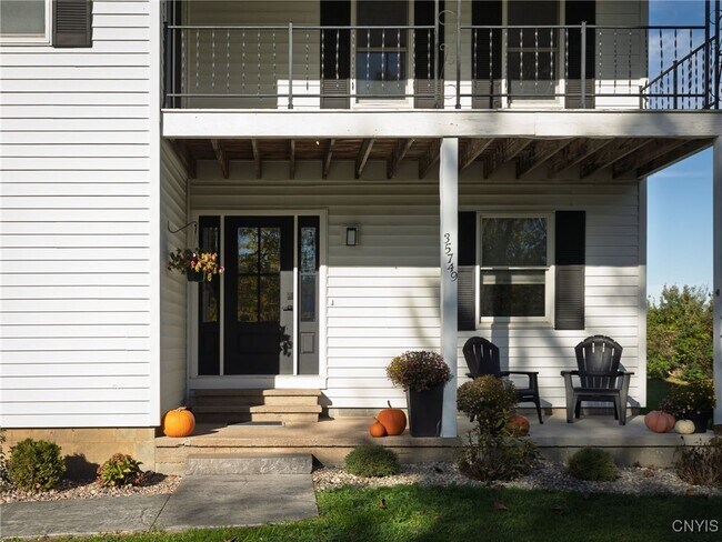 Building Photo - 35749 Sayre Rd