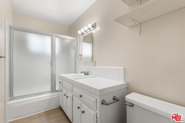 Building Photo - 1814 1/2 Spreckels Lane Unit
