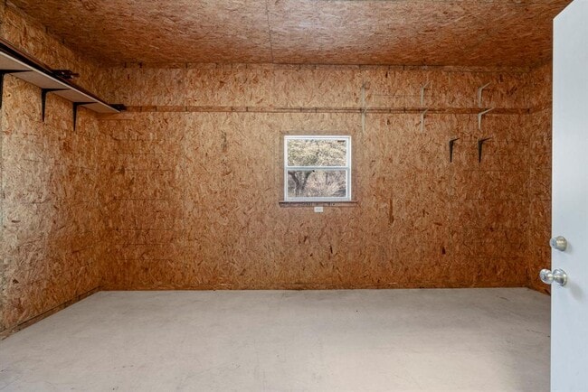 Building Photo - 310 Co Rd 317