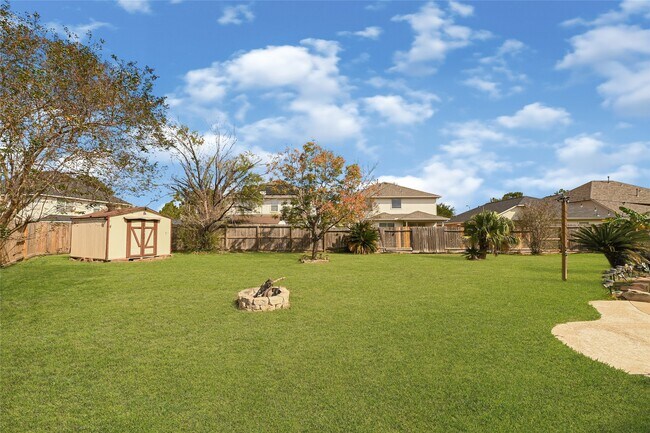 Building Photo - 2527 Spring Lily Ct