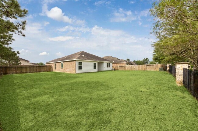 Building Photo - 22702 Crate Falls Dr
