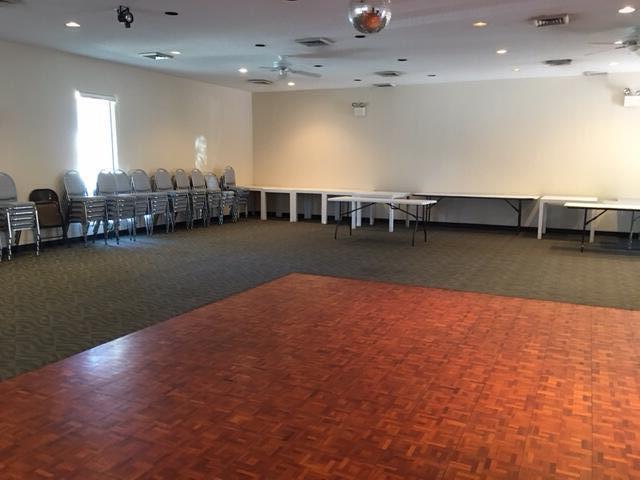 Building Photo - 4154 Inverrary Dr