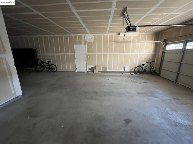 Building Photo - 6238 Crystal Springs Cir