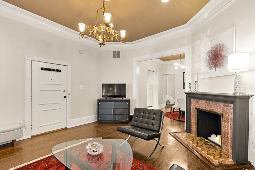 Building Photo - 1740 R St NW