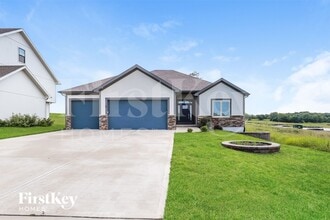 Building Photo - 2513 Windmill Dr