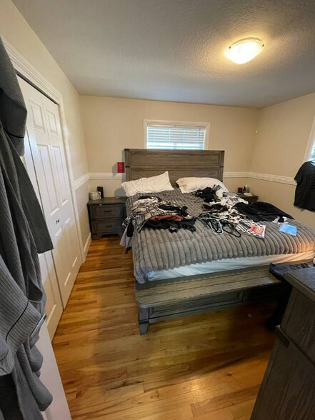 Building Photo - 3892 E 200 Rd N