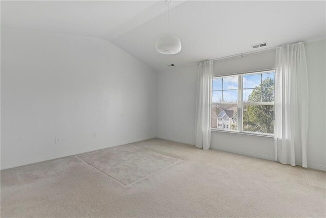 Building Photo - 570 Abbey Village Cir
