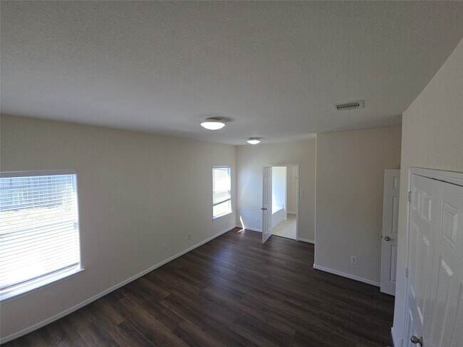 Building Photo - 6702 Castle Terrace Ct