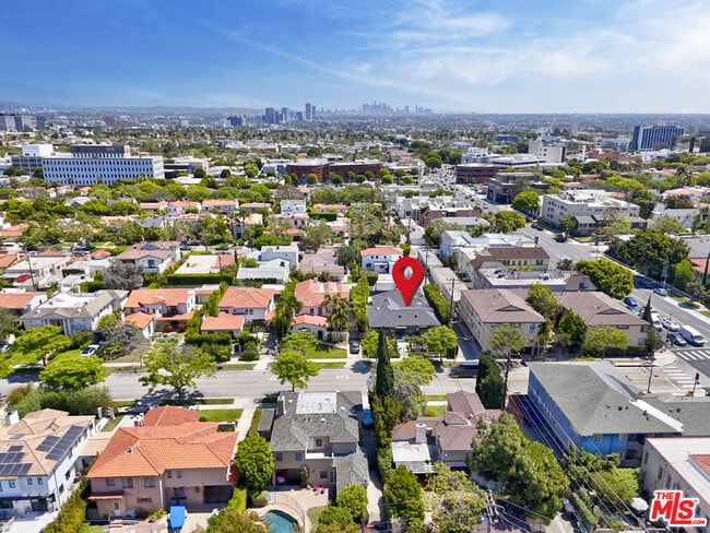 Building Photo - 344 S Camden Dr