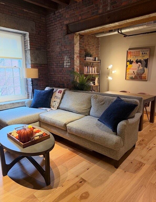 Building Photo - 58 13th St