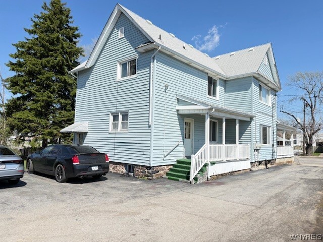 Building Photo - 1816 Military Rd