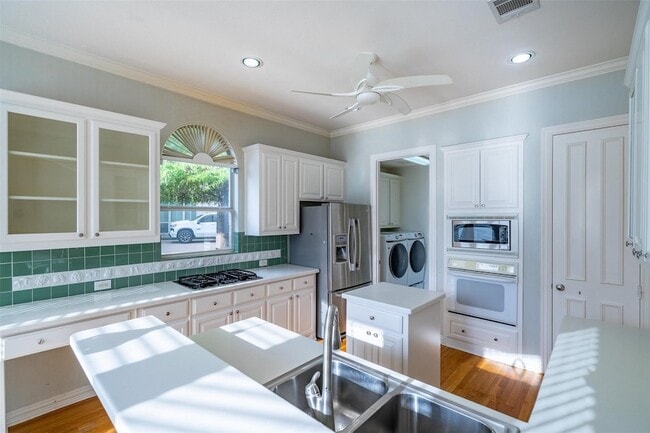 Building Photo - 3604 Blackwood Ct