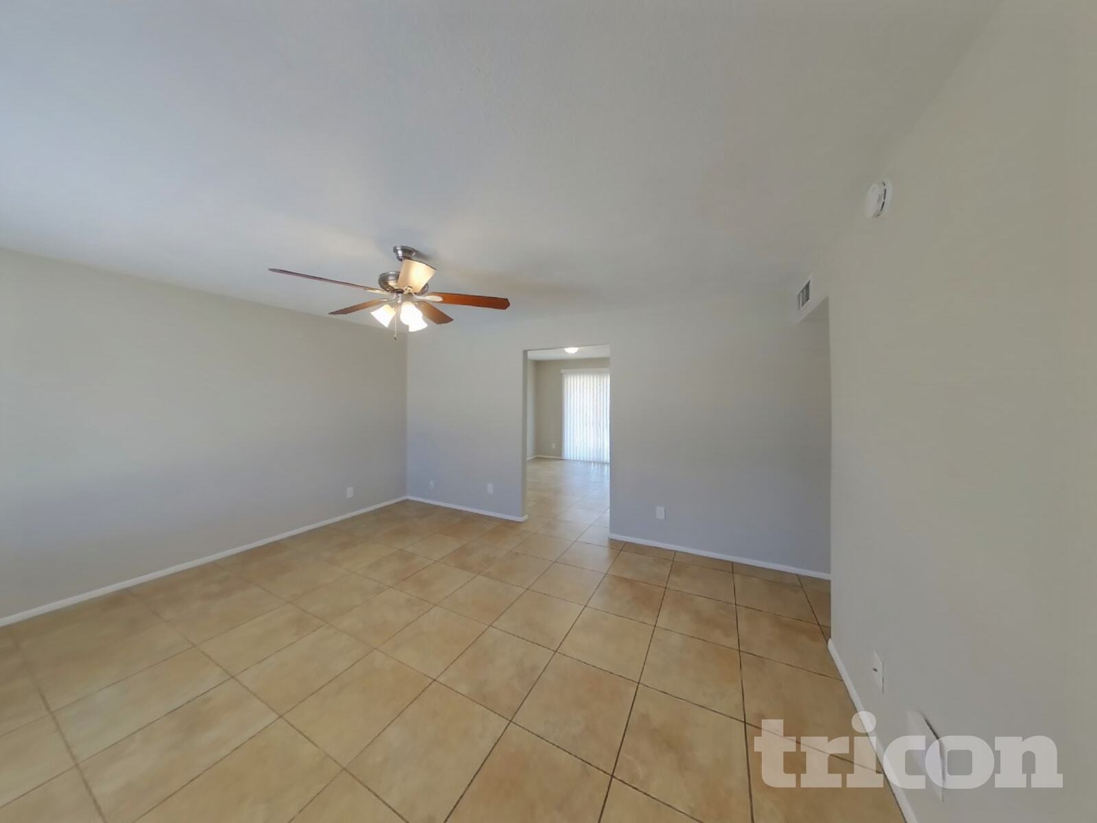 Building Photo - 459 S Johnson