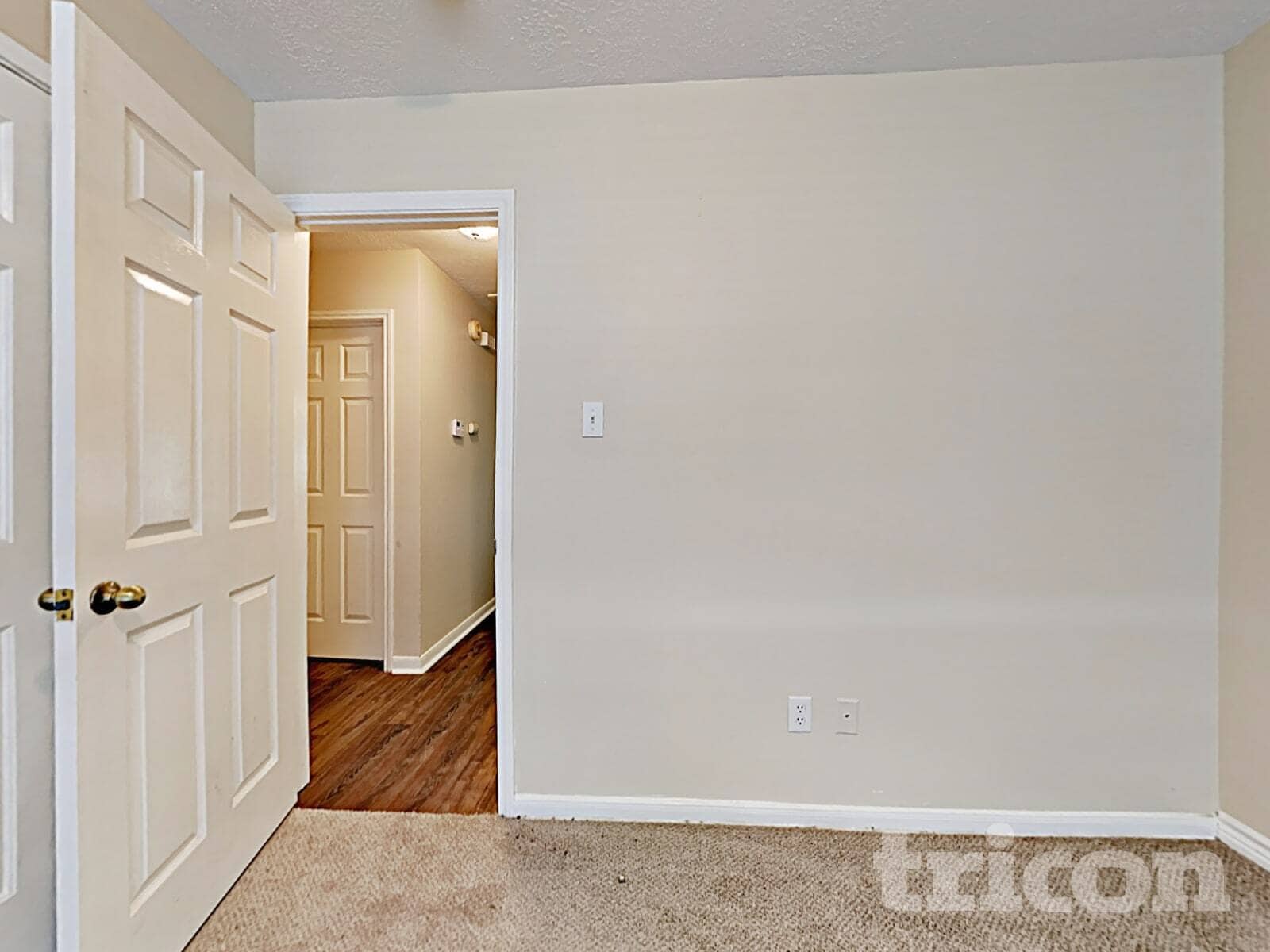 Building Photo - 20103 Bambiwoods Dr