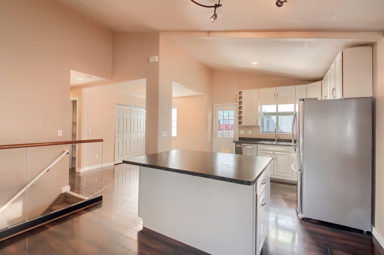 Building Photo - 3884 W 63rd Pl