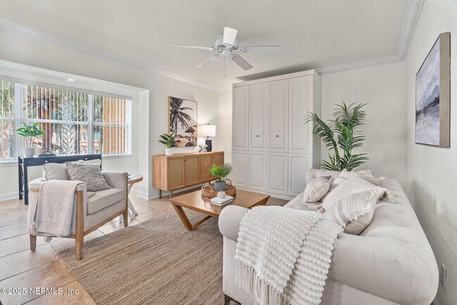 Building Photo - 108 Laguna Villa Blvd