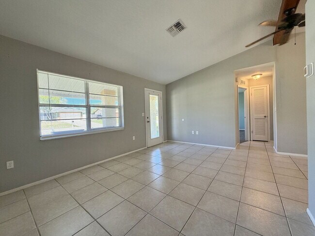 Building Photo - 12258 Foothill St