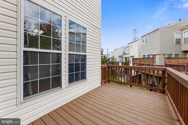 Building Photo - 13700 Barksdale Dr