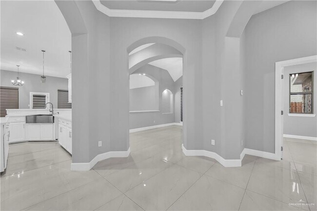 Building Photo - 24 N 24th St