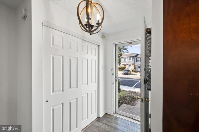 Building Photo - 8315 Brookvale Ct