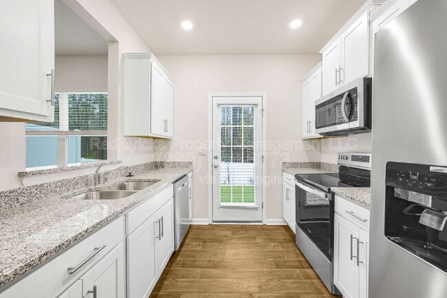 Building Photo - 9128 Lowfalls Ln