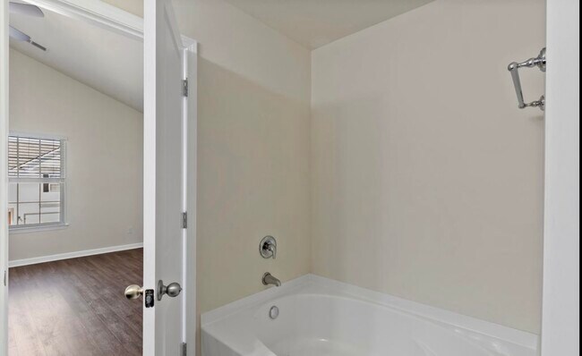 Building Photo - 2326 McCampbell Wells Way