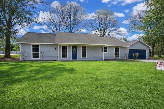 Building Photo - 114 Bailly Ln