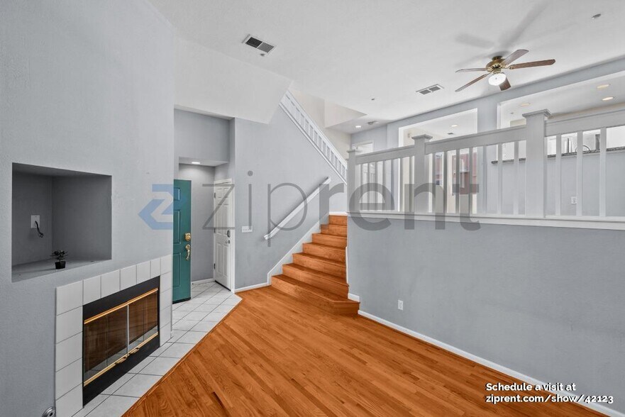 Building Photo - 1165 Starfish Terrace
