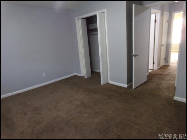 Building Photo - 1805 Sanford Dr