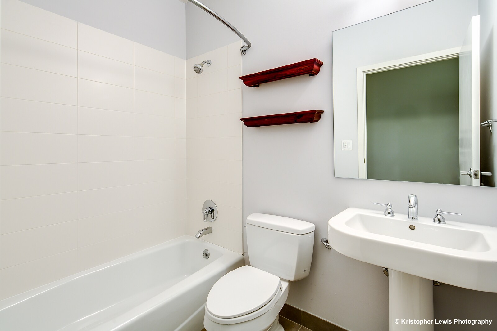 Building Photo - 1400 Little Raven St