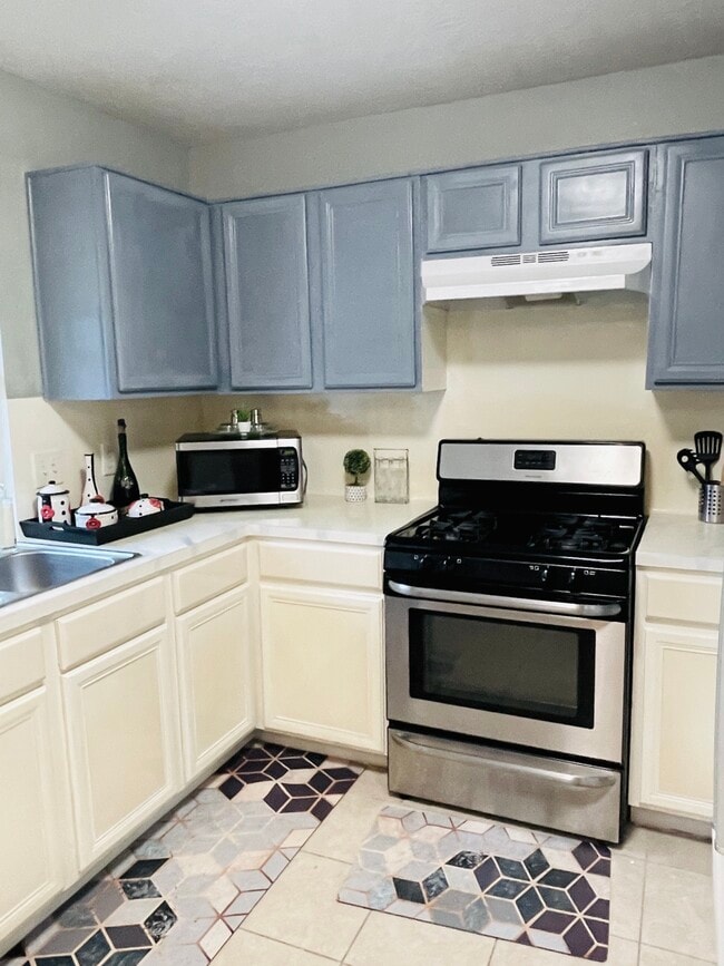 Building Photo - 118 Willoughby Ct