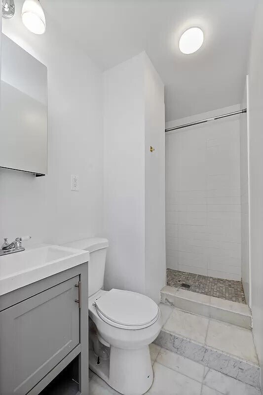 Building Photo - 203 Spring Street