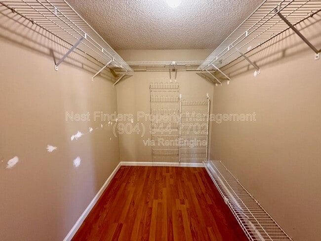 Building Photo - 3318 Cormorant Dr