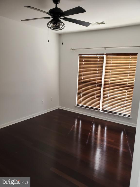Building Photo - 15612 Everglade Ln