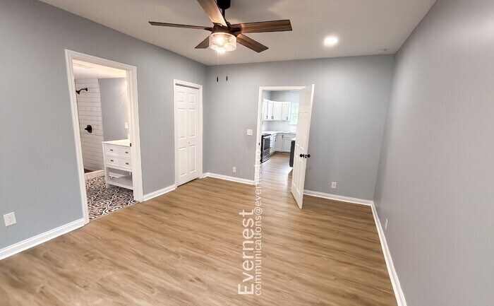 Building Photo - 2311 Fairleigh St