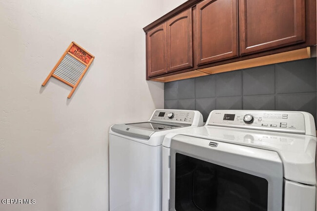 Building Photo - 14553 Hunters Grove Ave