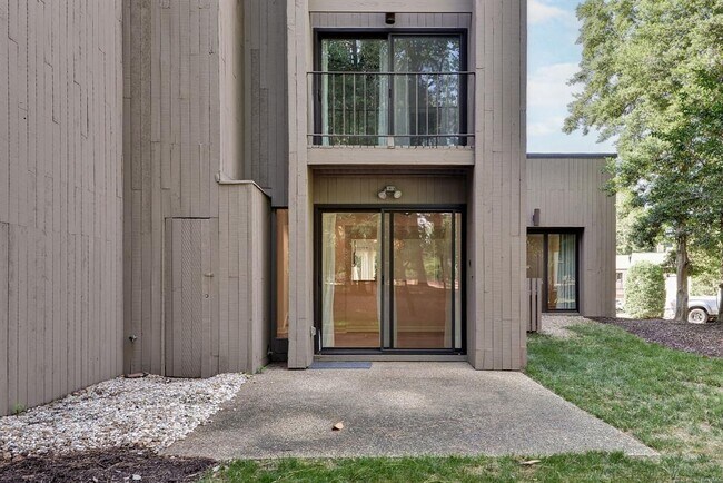 Building Photo - 106 Harrops Glen
