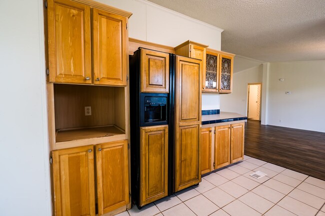 Building Photo - 3bed/2bath Mobile Home Available in Noble ...
