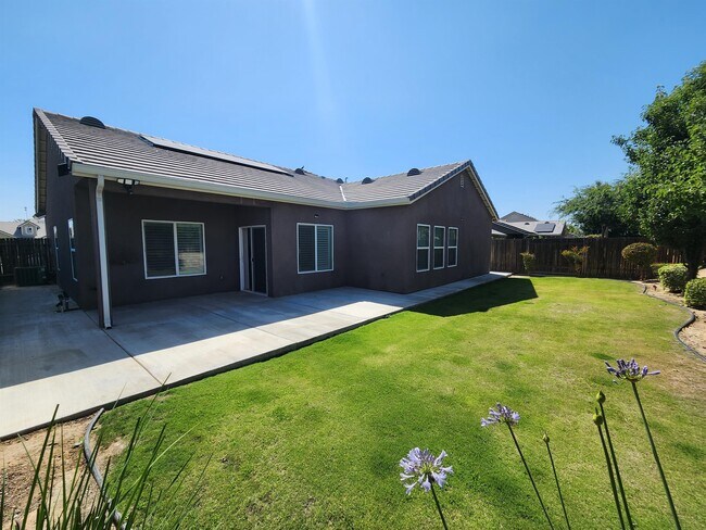 Building Photo - 13710 Onyx Night Dr