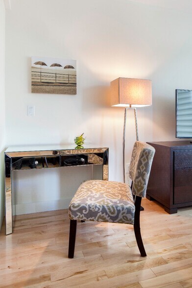 Building Photo - 603 Concord Ave