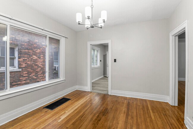 Building Photo - 4074 Virginia Park St