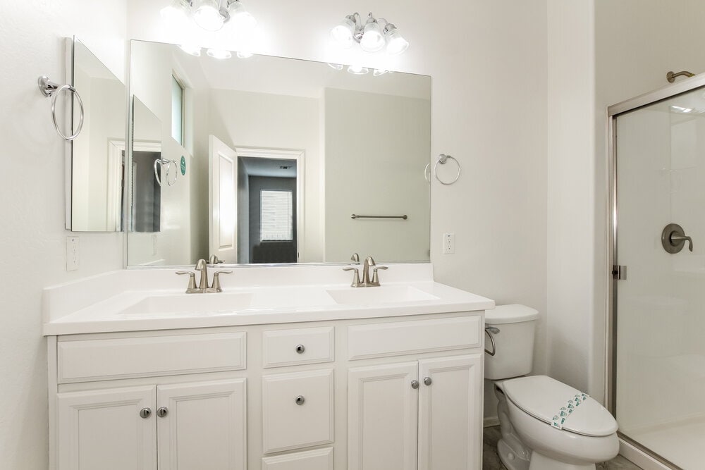 Building Photo - 1287 N 166th Ave